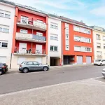 Apartment Stylish In Vibrant Bonnevoie