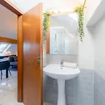 Stylish In Vibrant Bonnevoie Apartment