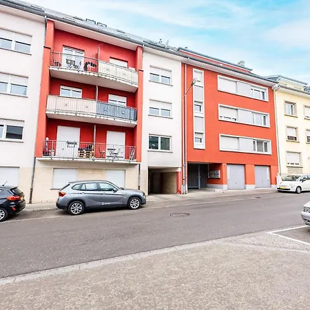 Apartment Stylish In Vibrant Bonnevoie
