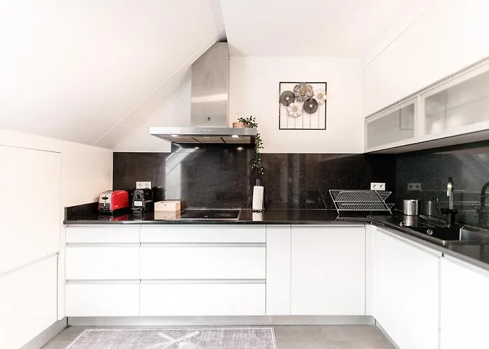 Stylish In Vibrant Bonnevoie Apartment