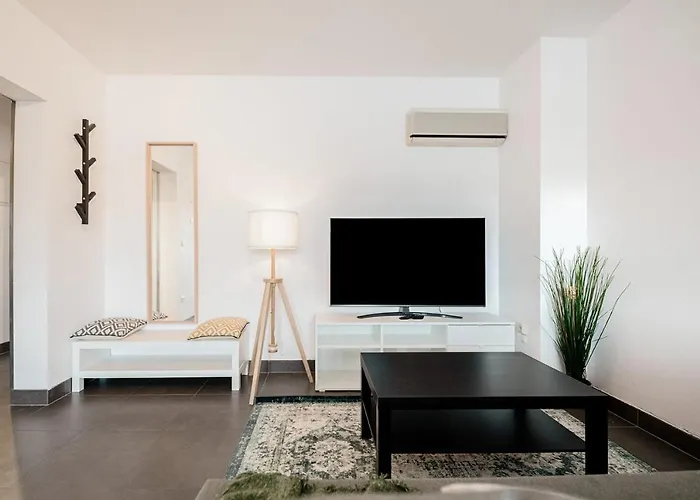 Stylish In Vibrant Bonnevoie *